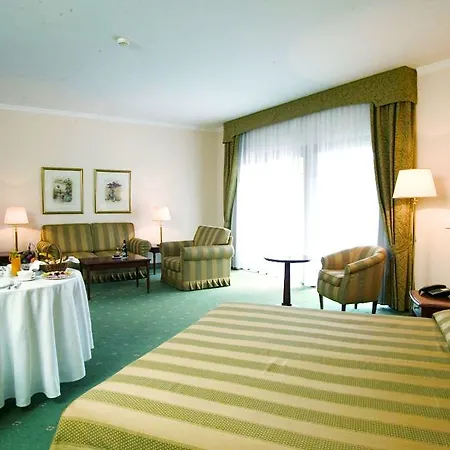 Quinta Do Monte 호텔 4*
